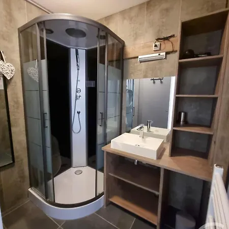 Du Bois De Bontemps Hébergement de vacances Sarlat