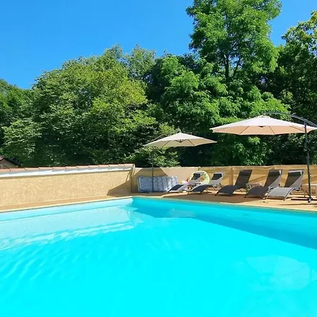 Du Bois De Bontemps Hébergement de vacances *