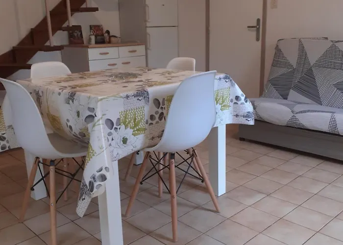 Du Bois De Bontemps Holiday home