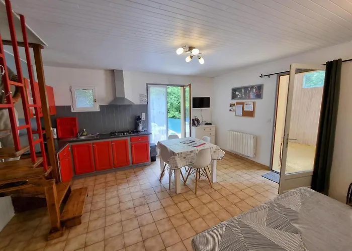 Du Bois De Bontemps Holiday home *